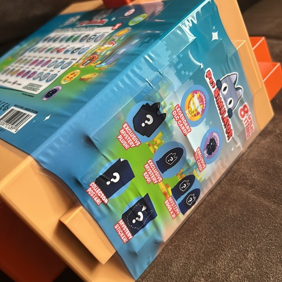 NWT Pet Simulator X Collector Bundle Corgi Legendary & Exclusive DLC Cards 2023 - Picture 7 of 9